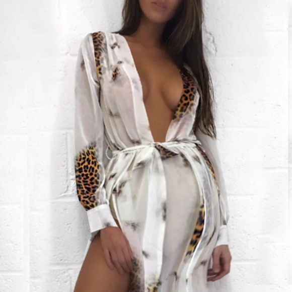 MomnFancy Other - 🌿Leopard Cover Up